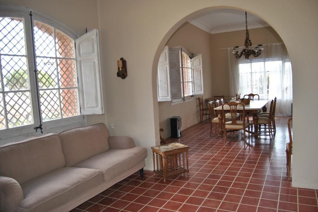 Mas Perdiueta Guest House Alforja Phòng bức ảnh